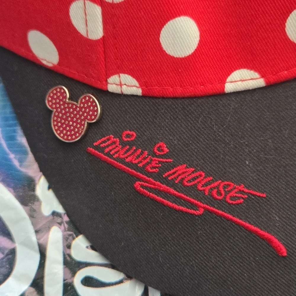 AUTHENTIC‎ DISNEY Minnie Mouse Ears Hat Red/White Polka Dots